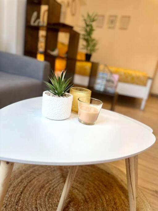 Appartement Neuf Entierement Equipe Proche Centre アミアン エクステリア 写真