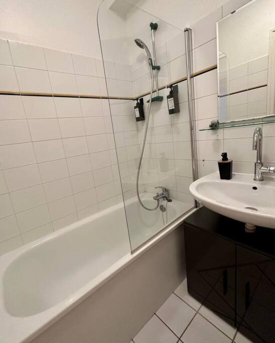 Appartement Neuf Entierement Equipe Proche Centre アミアン エクステリア 写真