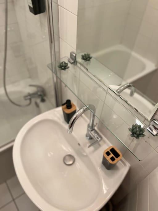 Appartement Neuf Entierement Equipe Proche Centre アミアン エクステリア 写真
