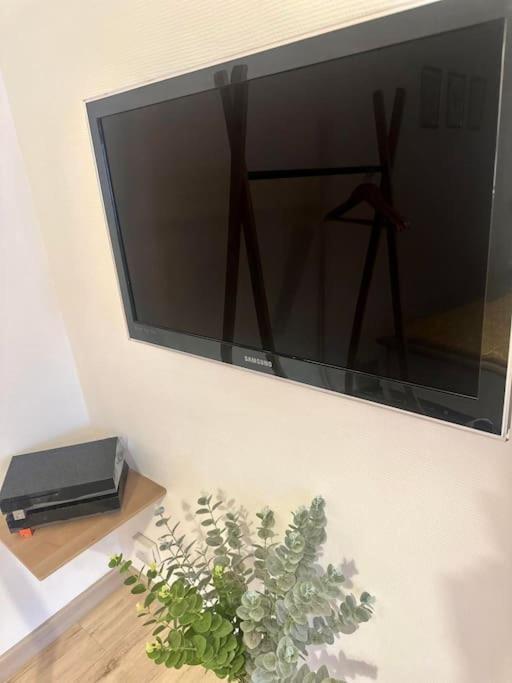 Appartement Neuf Entierement Equipe Proche Centre アミアン エクステリア 写真